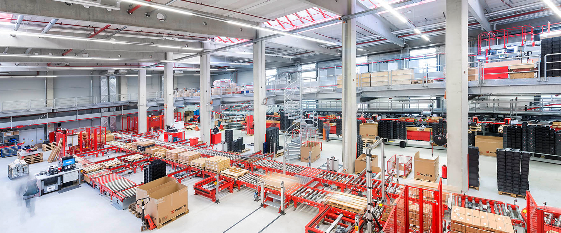 Würth Aerospace Solutions uses one of the most modern, European logistics centers for industrial deliveries 
